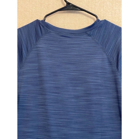 Hang Ten Shirt Men's Medium Blue and Gray Back Zip Pocket UV Protection - Picture 8 of 12